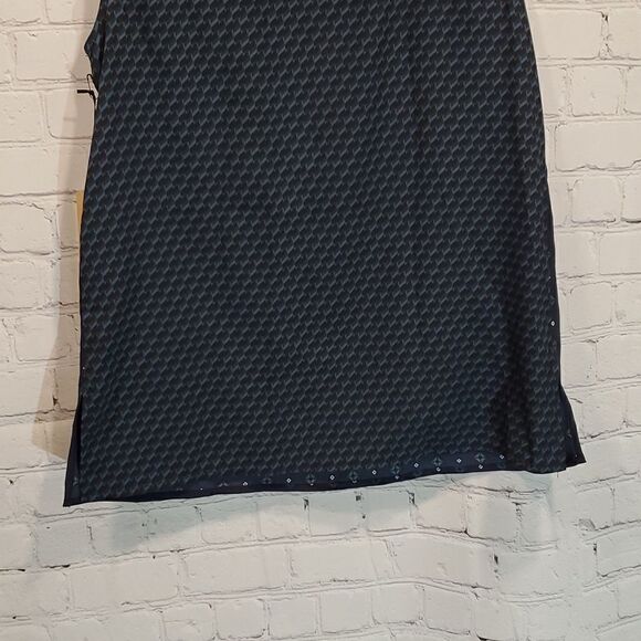 Halogen mixed print polyester sleeveless blouse NWT - Picture 10 of 11